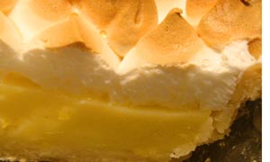 lemon meringue pie slice