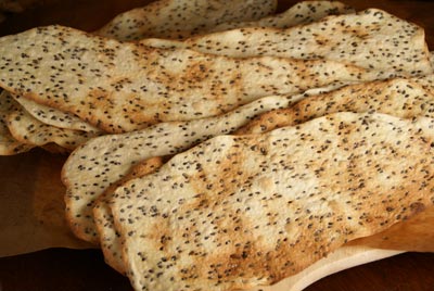 semolina-sesame crackers