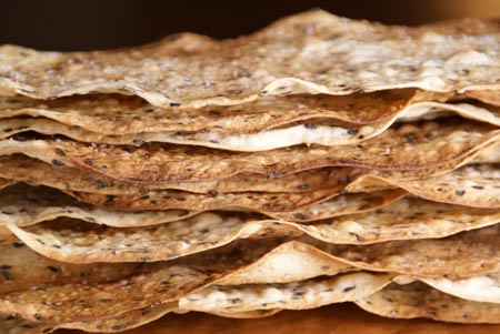 thin sesame-semolina flatbreads