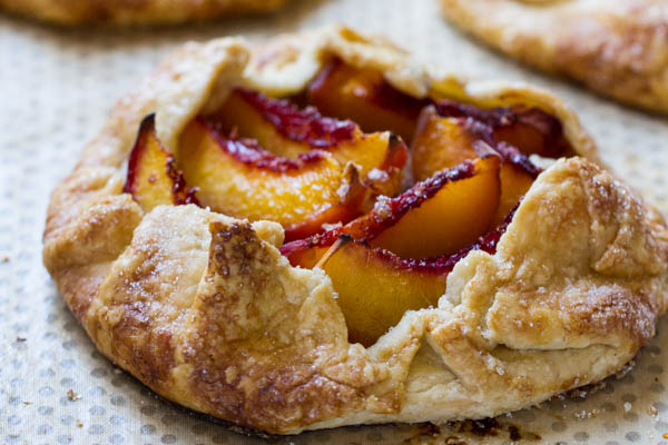 peach galette