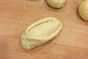 corn-rolls-shape-2-wild-yeast-300