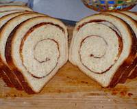 Cinnamon swirl bread - stretch and fold method