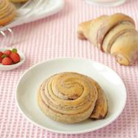 Swirls and Rolls with Red Fruit Layers