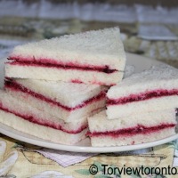 Beetroot party sandwiches