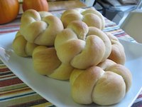 Knotted Rolls