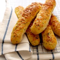 Cheese breadsticks (tangzhong/ water roux method)