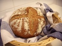 Caraway country bread (in Spanish)