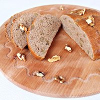 Whole wheat walnuts bread