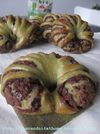 Green Tea Bread Roll with Red Bean Filling