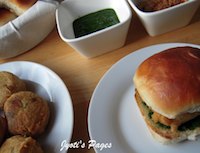 Vada Pav~ The Indian Burger