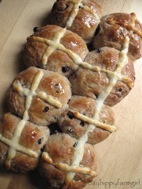 hot cross buns