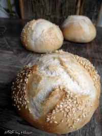 Sourdough white rolls