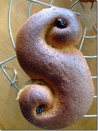 Whole Wheat Santa Lucia Buns