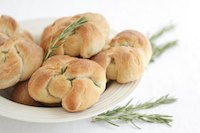Rosemary bread knots
