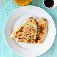 Naan Bread - Avocado, Garlic And Stuffed.