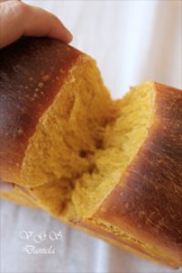 Bread Of Carrot Juice With Sourdough