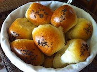 Buttery Pull-Apart Dinner Rolls