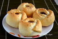 Eggless Sweet Rose Rolls