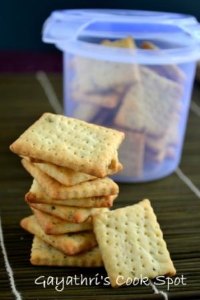 Basil Crackers