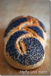 Little Poppy Seed Rolls