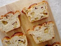 Apple Cinnamon Loaf