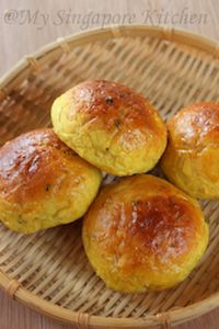 Masala/ Savory/Khara Bun (eggless)