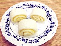 Steamed Buns With Custard Filling