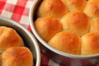 Pull-apart Buttery Dinner Rolls