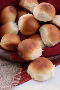 Buttery Pull-Apart Dinner Rolls