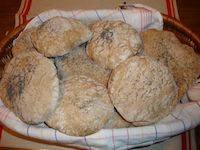 Whole Wheat-Spelt Sourdough Puffed Breads