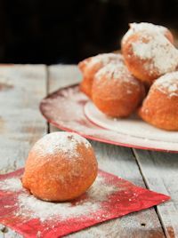 Oliebollen (dutch Donuts)