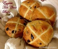 Eggless Hot Cross Buns