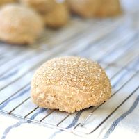 Oat Bran Bread Rolls