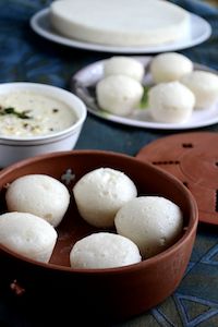 Sanna- Goan Yeasted Idlis