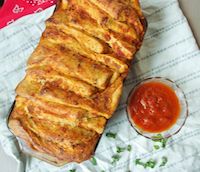 Vegan Pizza Pull-Apart Bread