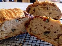 Gorgonzola & Pear Sourdough