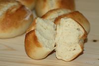 Berliner Kn?ºppel (Breakfast Rolls)