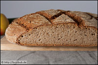 Brot Mit Kartoffel-Zucchini-R??sti Und Apfelmus