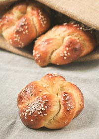 Challah Knots