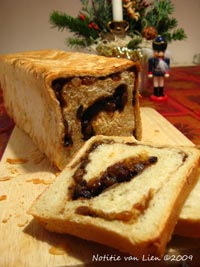 Bread with Christmas swirl