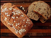 Cinnamon Oatmeal Raisin Bread