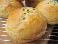 Potato and Scallion Bread Rolls