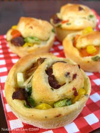 Pizza muffins