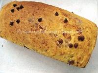 Mango & Chocolate Chips Bread