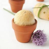 Flower Pot Chive Bread