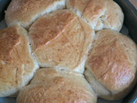 Soft Buttermilk Dinner Rolls