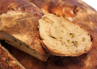 Ital. Ring Bread w/ Hatch Chiles & Roasted Garlic
